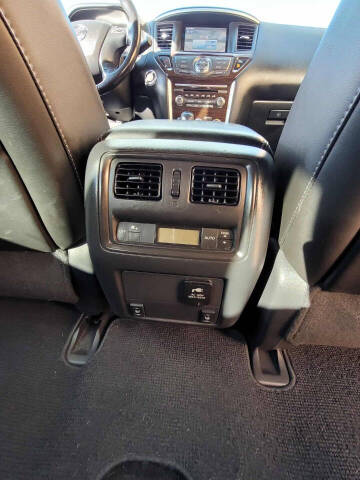 2014 Nissan Pathfinder SL