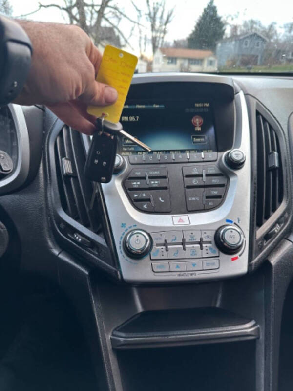 2017 Chevrolet Equinox LT