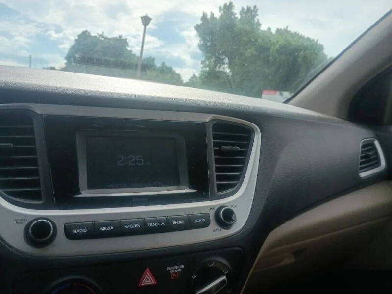 2022 Hyundai Accent