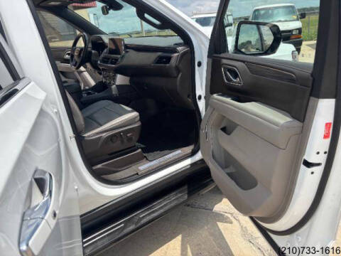2022 GMC Yukon XL SLT