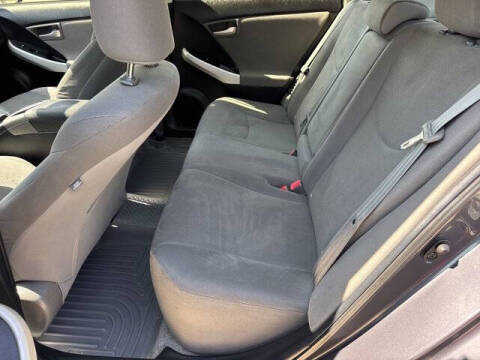 2012 Toyota Prius Two