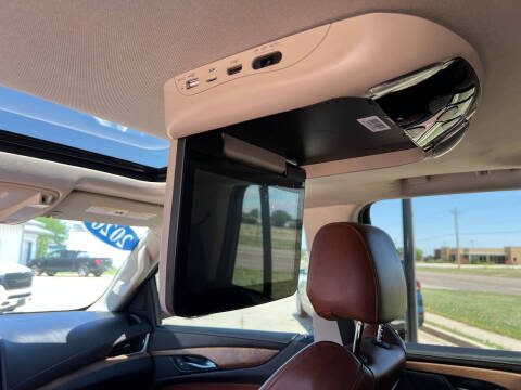 2020 Cadillac Escalade Luxury
