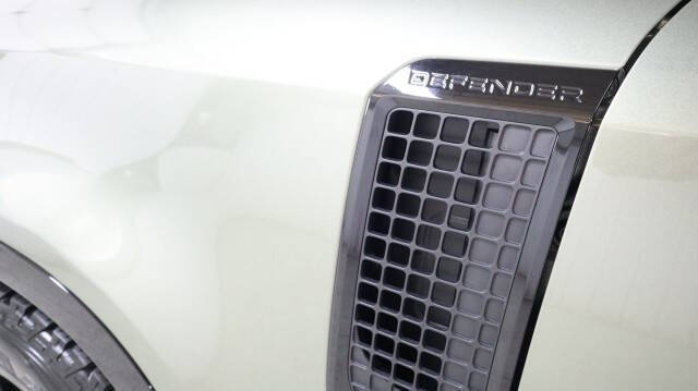 2022 Land Rover Defender 90 X-Dynamic HSE