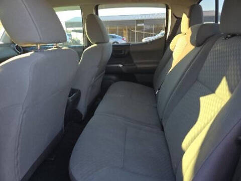 2020 Toyota Tacoma SR5 V6