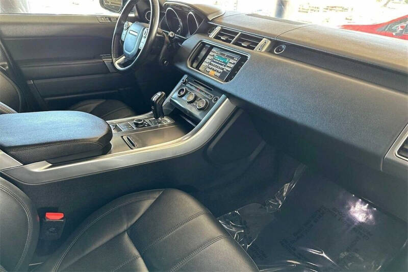 2016 Land Rover Range Rover Sport SE