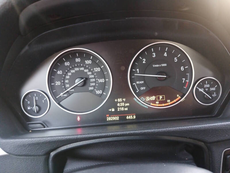 2014 BMW 3 Series 320i