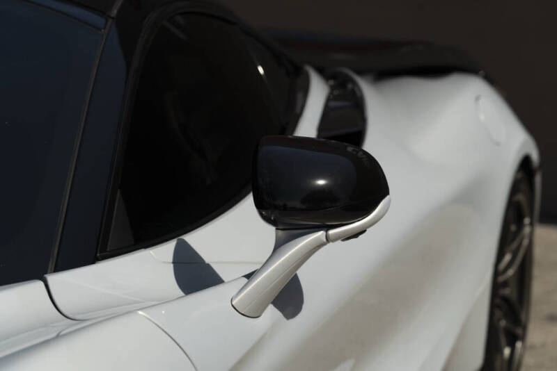 2018 McLaren 720S Luxury