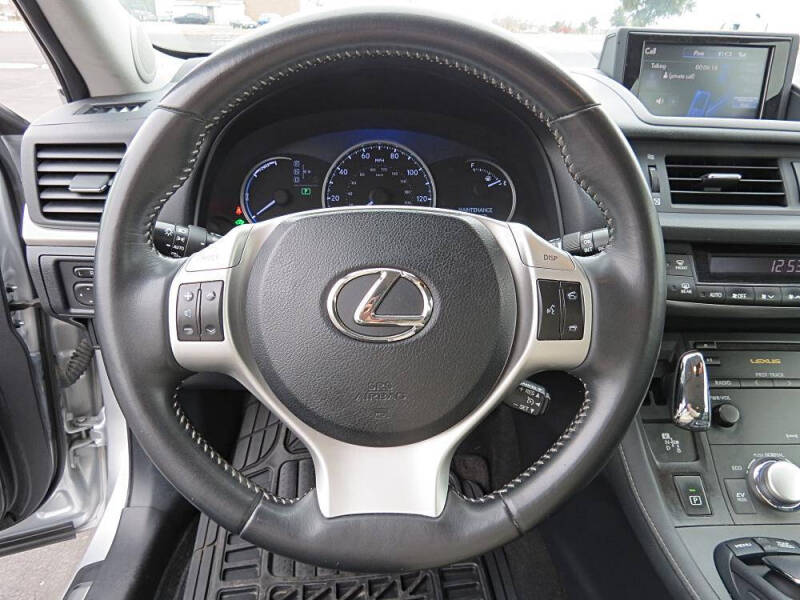 2013 Lexus CT 200h