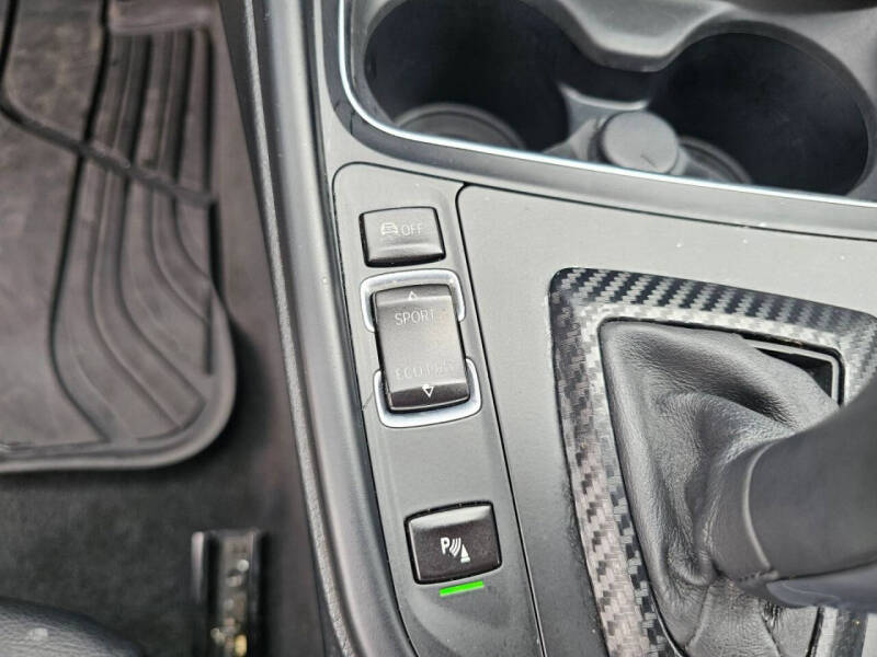 2016 BMW 3 Series 328i