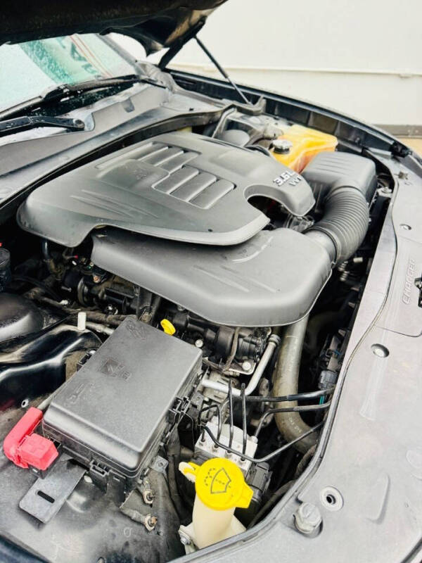 2019 Dodge Charger SXT