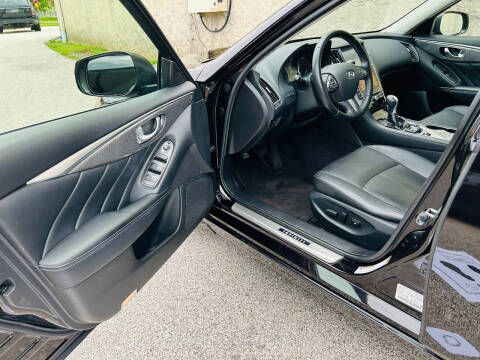 2014 Infiniti Q50 Premium