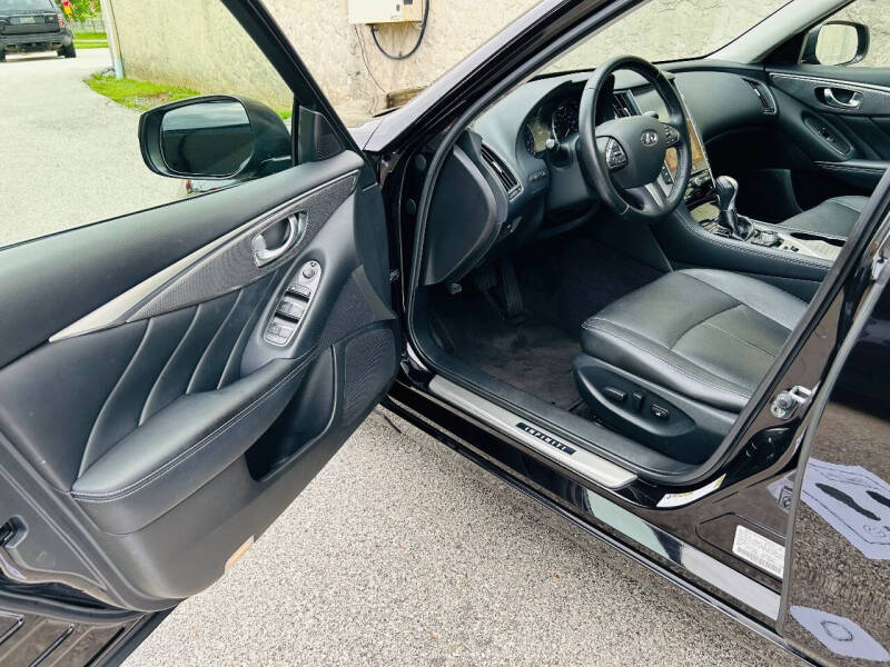 2014 Infiniti Q50 Premium