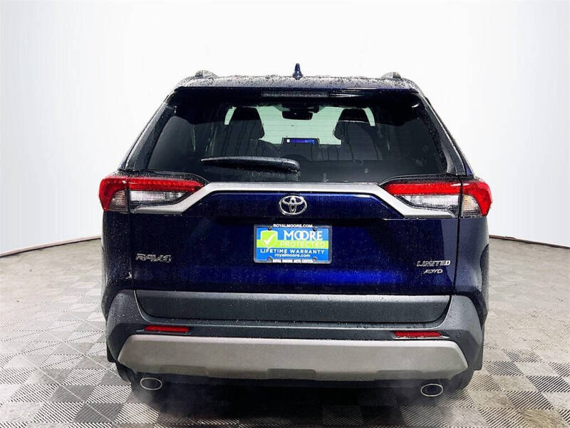 2025 Toyota RAV4 Limited