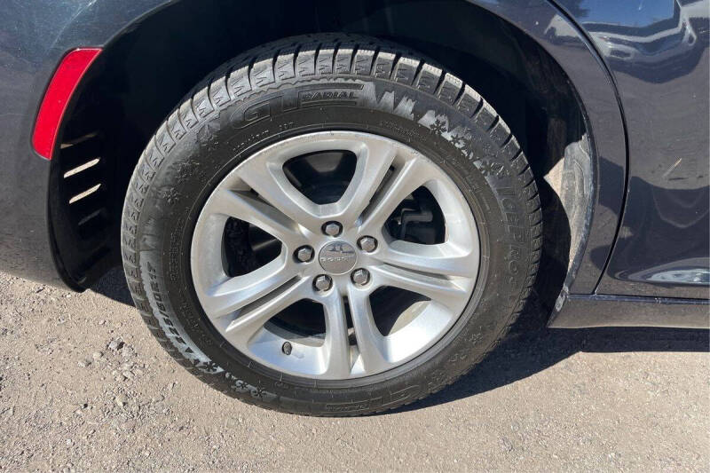 2019 Chrysler 300 Touring