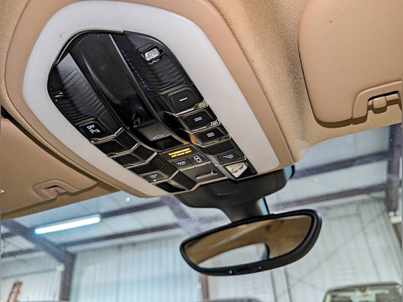 2011 Porsche Panamera