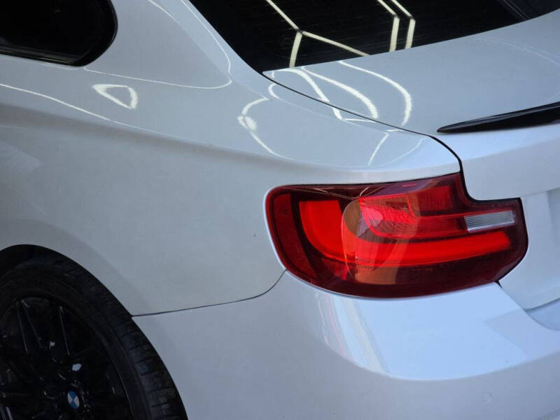 2017 BMW 2 Series 230i