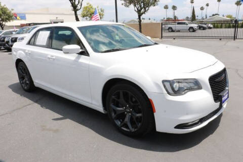 2021 Chrysler 300 for sale at DIAMOND VALLEY HONDA in Hemet CA