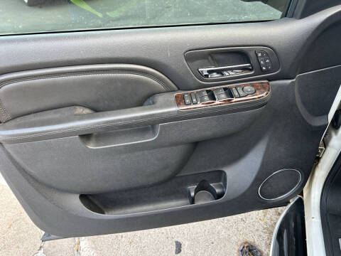 2011 GMC Yukon Denali