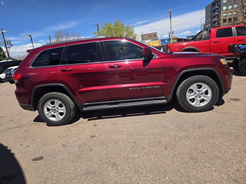 2017 Jeep Grand Cherokee Laredo