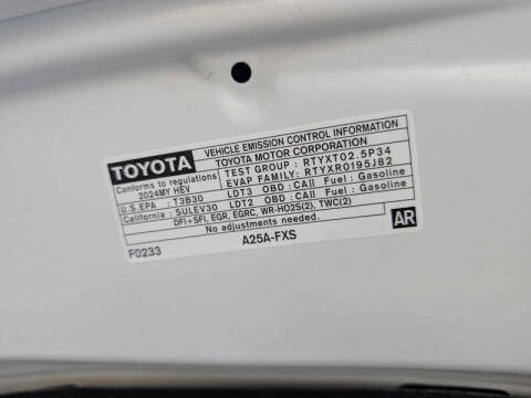 2025 Toyota Sienna LE 8-Passenger