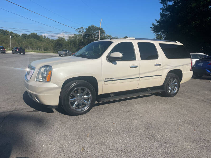 2013 GMC Yukon XL for sale at Adairsville Auto Mart in Plainville GA