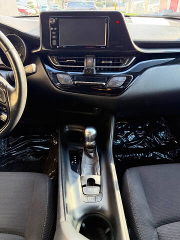 2018 Toyota C-HR XLE