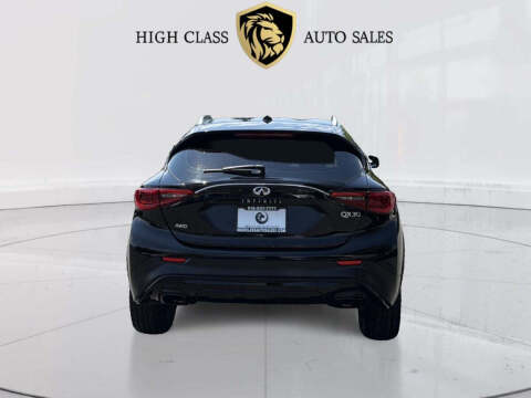 2018 Infiniti QX30 Luxury