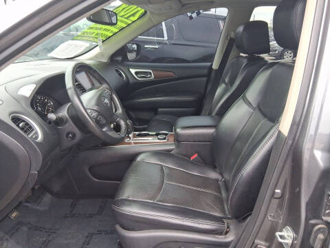 2018 Nissan Pathfinder Platinum