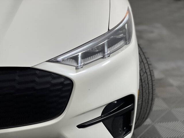 2021 Ford Mustang Mach-E GT