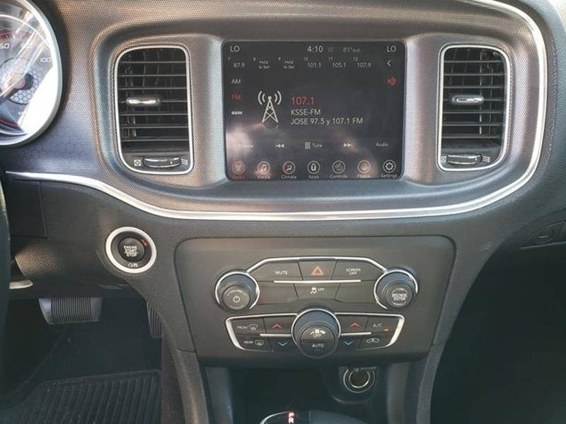 2017 Dodge Charger SXT