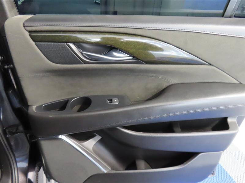 2018 Cadillac Escalade ESV Platinum