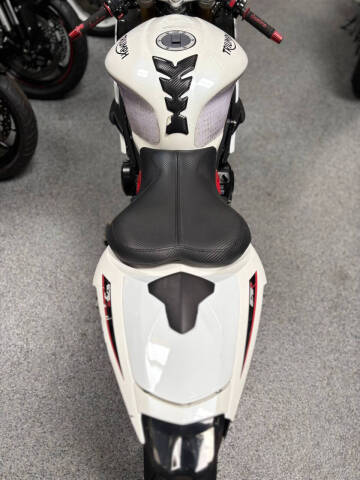 2016 Triumph Daytona 675R