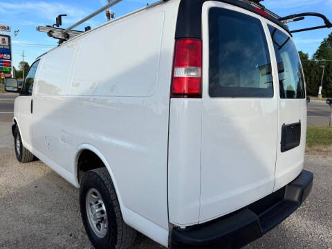2017 Chevrolet Express 2500