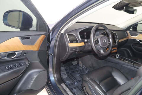 2023 Volvo XC90 B6 Plus Bright Theme 6P