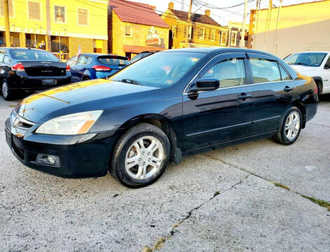 2006 Honda Accord for sale at Greenway Auto LLC in Berryville VA