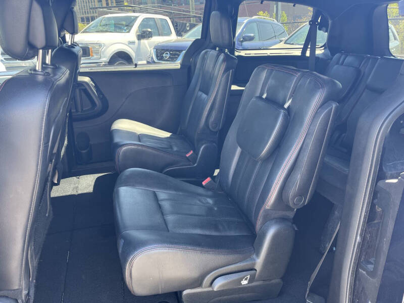 2017 Dodge Grand Caravan GT