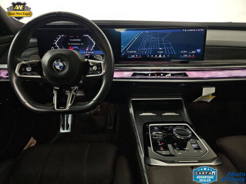 2023 BMW 7 Series 740i