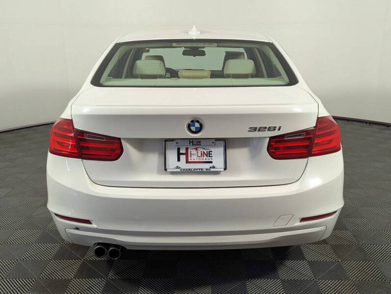 2013 BMW 3 Series 328i