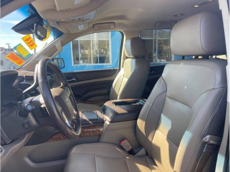 2017 Chevrolet Suburban Premier