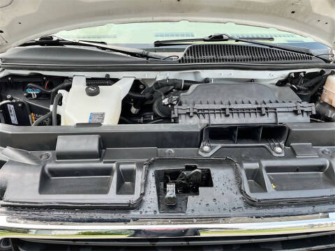 2023 GMC Savana 3500