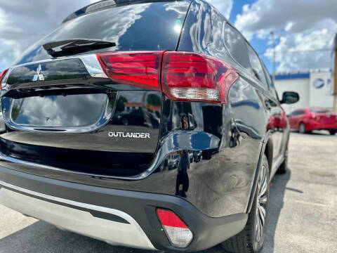 2020 Mitsubishi Outlander