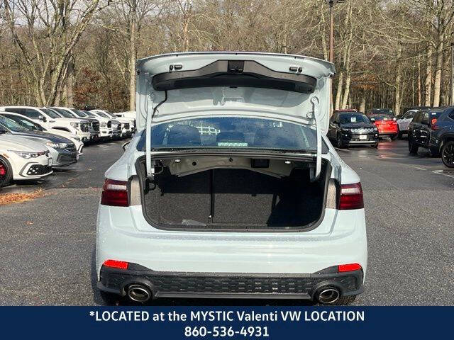 2025 Volkswagen Jetta GLI Autobahn