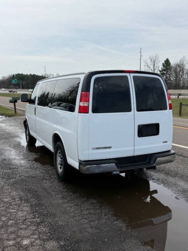 2011 Chevrolet Express LT 3500