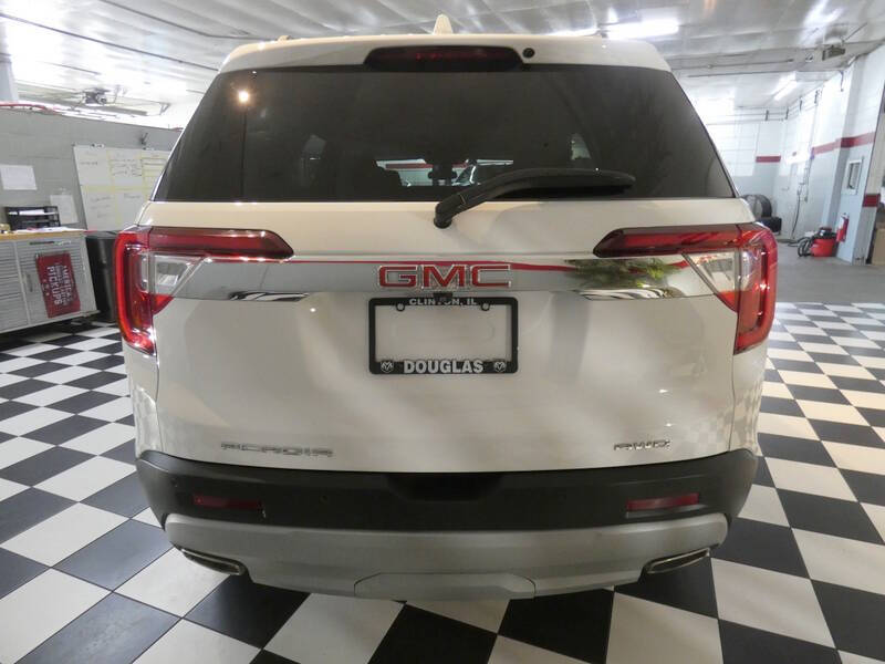 2023 GMC Acadia SLE