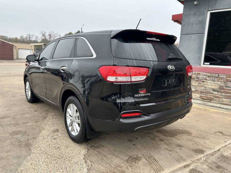 2016 Kia Sorento L