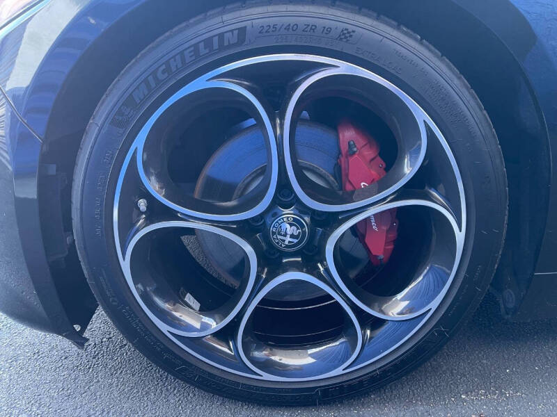 2022 Alfa Romeo Giulia Veloce