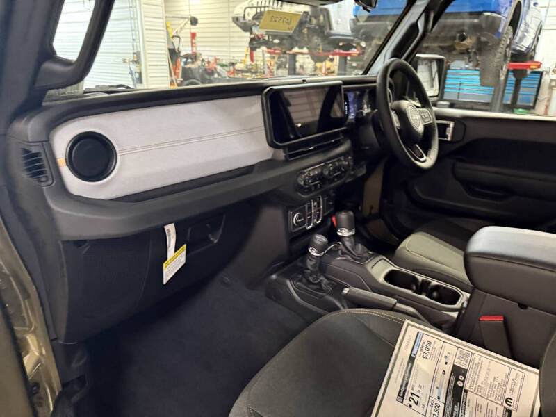 2026 Jeep Wrangler Sport RHD