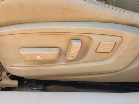 2013 Lexus ES 300h