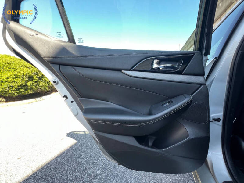 2016 Nissan Maxima