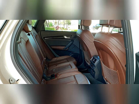 2019 Audi Q5 quattro Premium Plus 45 TFSI